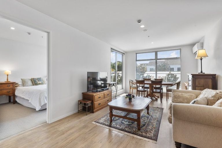 Photo of property in Norfolk Apartments, 103/19 Bute Road, Browns Bay, Auckland, 0630