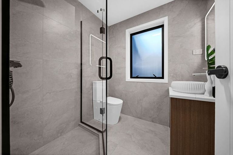 Photo of property in 26b Henriette Place, Totara Park, Auckland, 2576