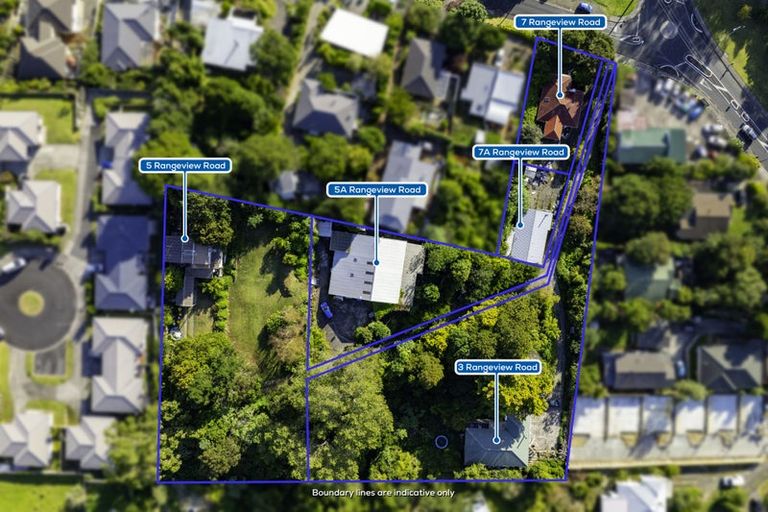 Photo of property in 5a Rangeview Road, Sunnyvale, Auckland, 0612