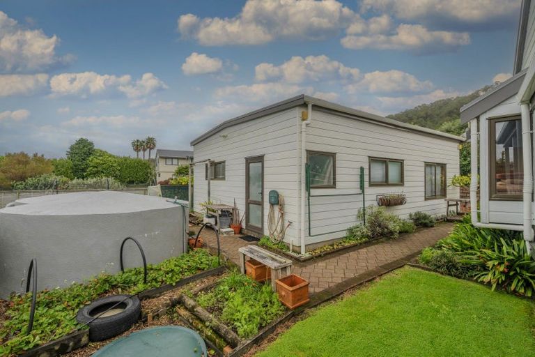 Photo of property in 22 Emmerdale Drive, Hahei, Whitianga, 3591
