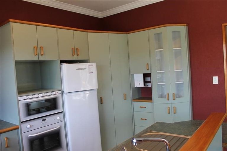 Photo of property in 41 Vogel Place, Waikiwi, Invercargill, 9810