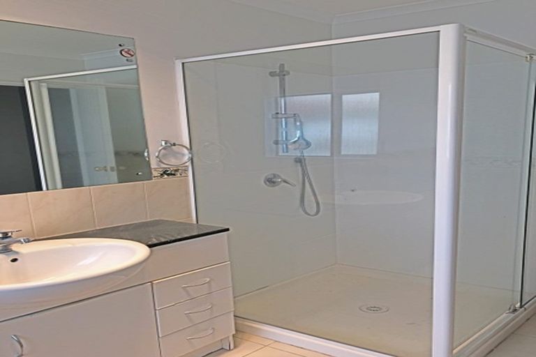 Photo of property in 3 Srah Place, East Tamaki, Auckland, 2013