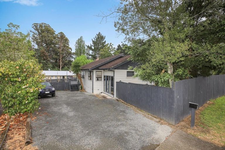 Photo of property in 18 Manor Place, Bader, Hamilton, 3206