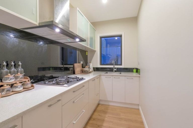 Photo of property in 102 Tapu Road, Huapai, Kumeu, 0810