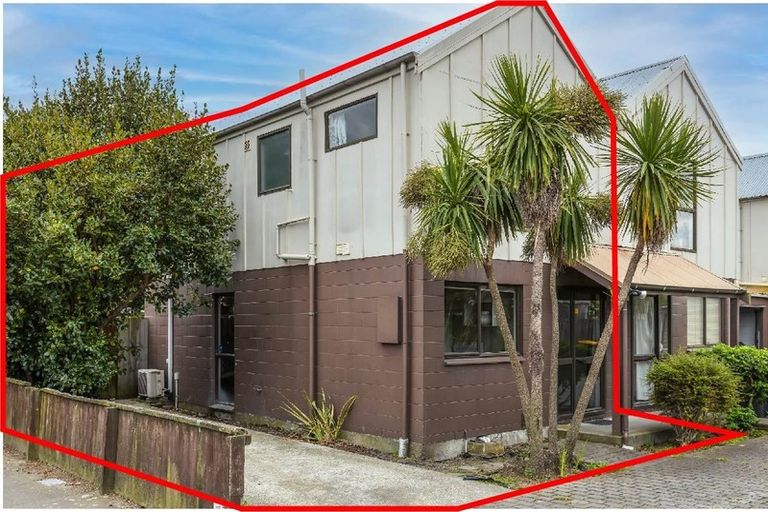 Photo of property in 1/77 Lismore Street, Waltham, Christchurch, 8011