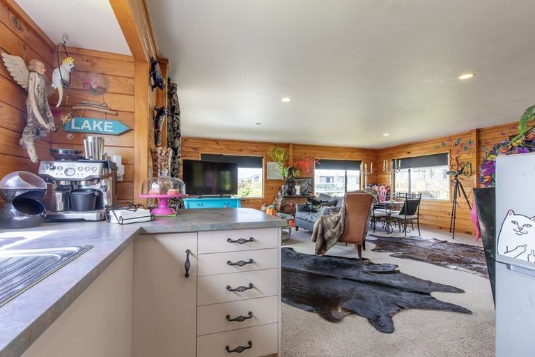 Photo of property in 10 Rowena Crescent, Motuoapa, Turangi, 3382