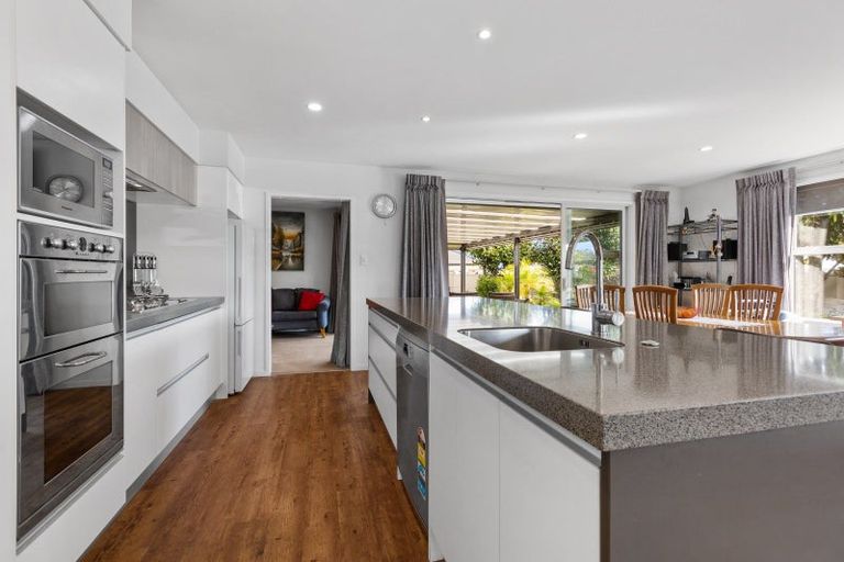 Photo of property in 2 Keene Drive, Bell Block, New Plymouth, 4312