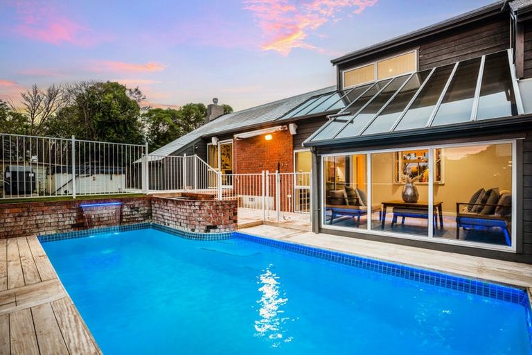 Photo of property in 170 Paremata Road, Paremata, Porirua, 5024