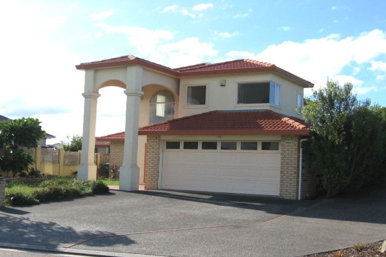Photo of property in 4 Parani Court, Te Atatu Peninsula, Auckland, 0610