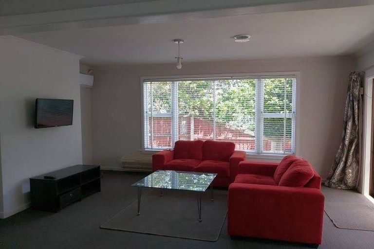 Photo of property in 1/5 Newbridge Place, Ilam, Christchurch, 8041