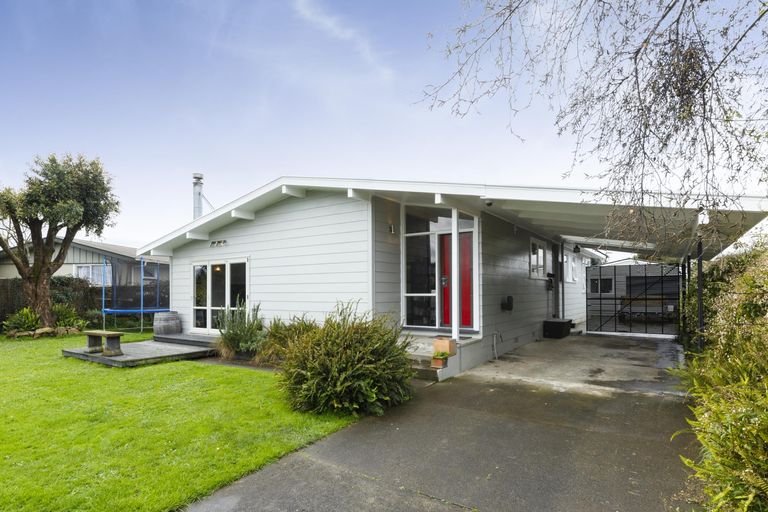 Photo of property in 29 Cavendish Crescent, Awapuni, Palmerston North, 4412