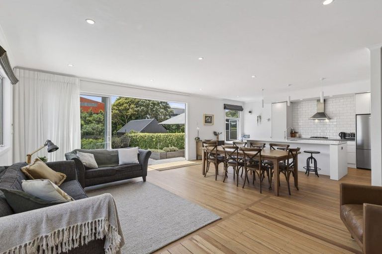 Photo of property in 40 Gaine Street, New Plymouth, 4310