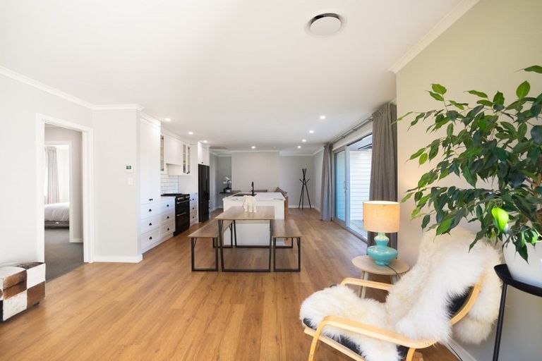 Photo of property in 4 Carlisle Street, Athol, 9793