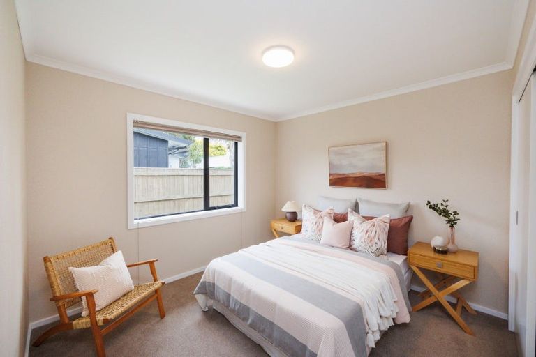Photo of property in 18 Thomson Street, West End, Palmerston North, 4412