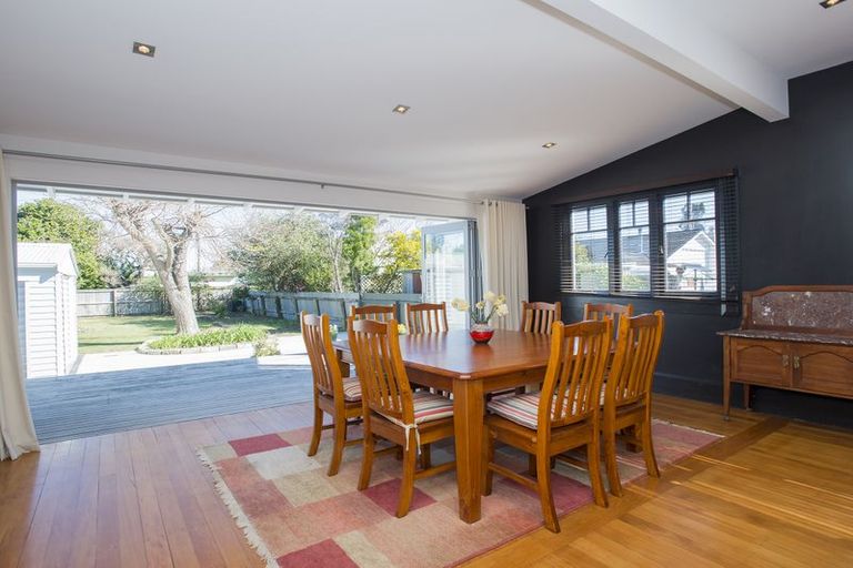 Photo of property in 12 Hinaki Street, Inner Kaiti, Gisborne, 4010