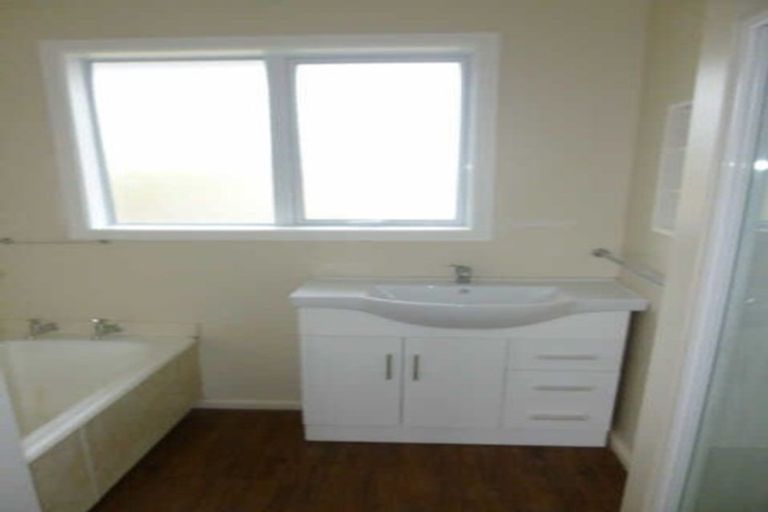 Photo of property in 2/271 Avonhead Road, Avonhead, Christchurch, 8042