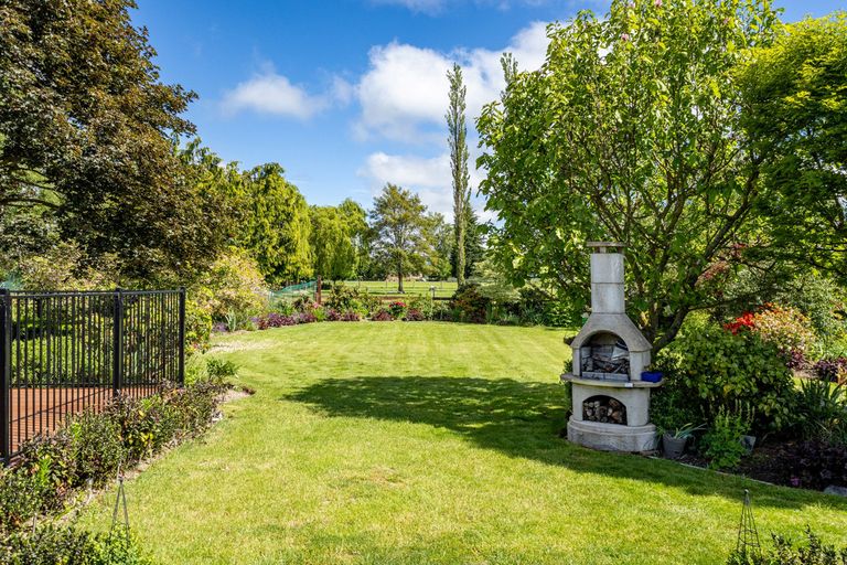 Photo of property in 18 North Street, Fairlie, 7925