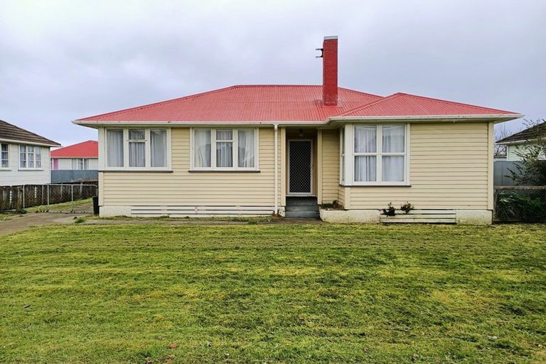 Photo of property in 8 Outram Street, Wairoa, 4108