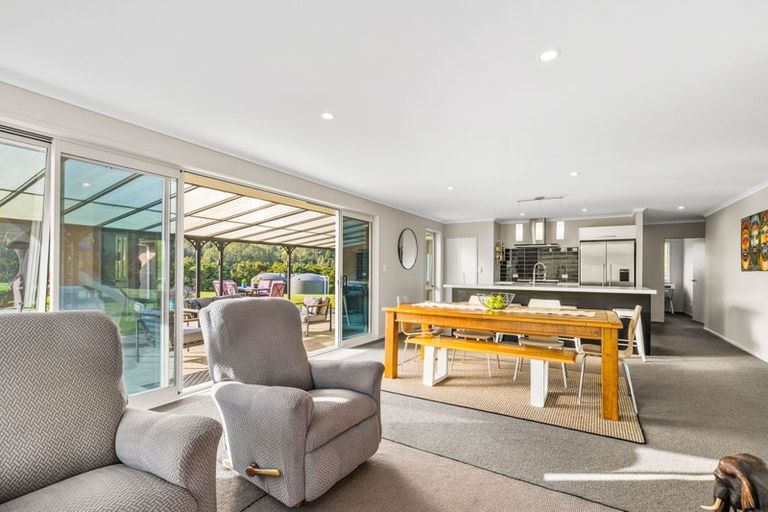 Photo of property in 27 Kaitara Lane, Kaiwaka, 0573