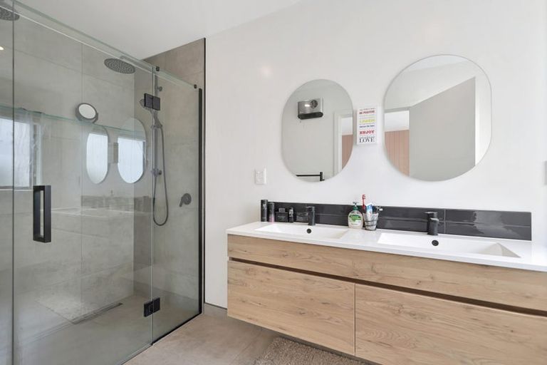 Photo of property in 75 Tarbottons Road, Tinwald, Ashburton, 7700