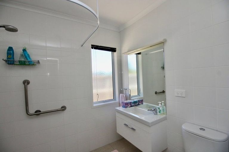 Photo of property in 54 Kupe Drive, Whitianga, 3510