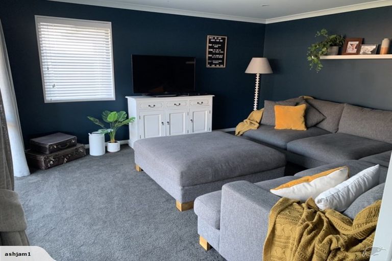 Photo of property in 10 Salisbury Avenue, Rangiora, 7400