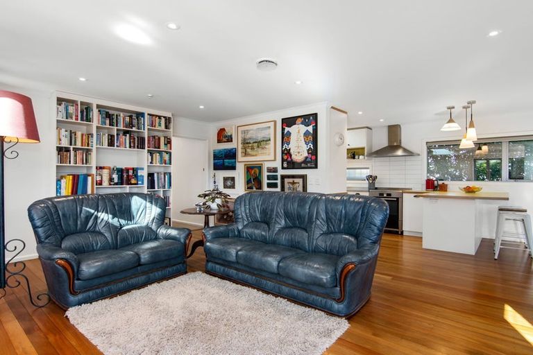 Photo of property in 72 Neale Avenue, Stoke, Nelson, 7011