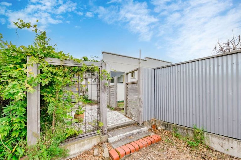 Photo of property in 53 Ocean Road, Paekakariki, 5034