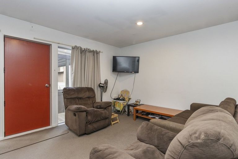 Photo of property in 16d Dowding Street, Melville, Hamilton, 3206