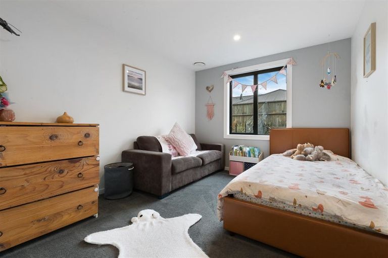 Photo of property in 9 Little Maude Drive, Lake Hawea, Wanaka, 9382