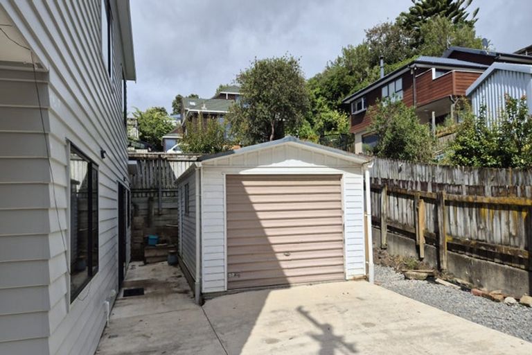 Photo of property in 1 Rimu Street, Tawa, Wellington, 5028