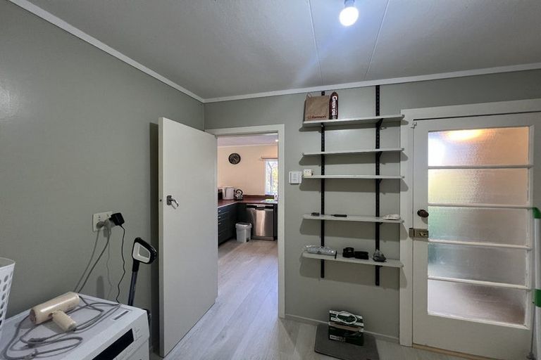 Photo of property in 92 Rahui Road, Otaki, 5512