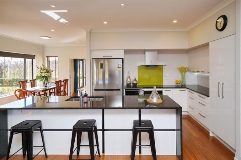 Photo of property in 3 Meadowcroft Lane, Harewood, Christchurch, 8051