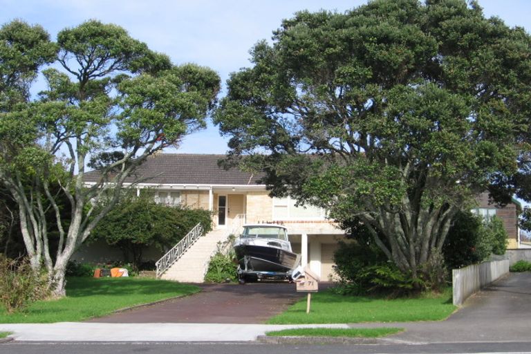 Photo of property in 2/73 Macleans Road, Bucklands Beach, Auckland, 2014