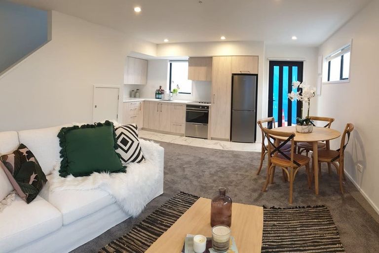 Photo of property in 2/550 Barbadoes Street, Edgeware, Christchurch, 8013