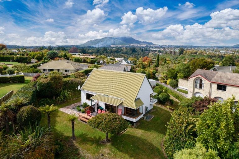 Photo of property in 11 Kahurangi Drive, Rangatira Park, Taupo, 3330