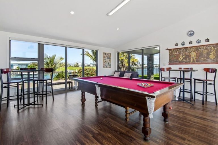 Photo of property in 45 One Tree Point Road, One Tree Point, 0118