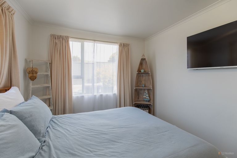 Photo of property in 7 Bouverie Street, Waimataitai, Timaru, 7910