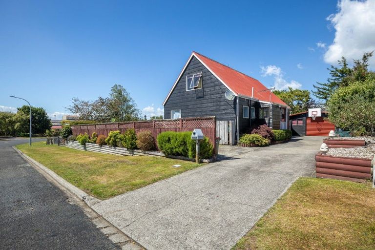 Photo of property in 38 Konini Street, Inglewood, 4330