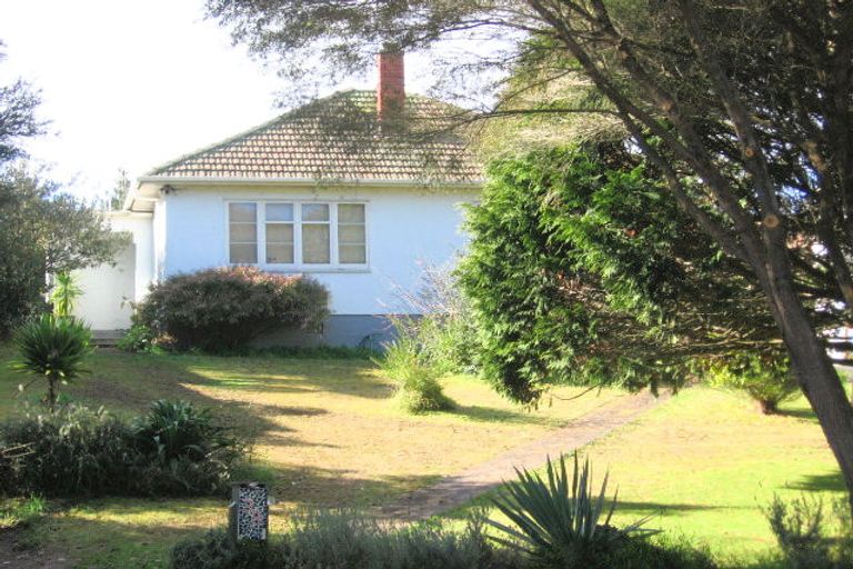 Photo of property in 38 Plunket Terrace, Hamilton East, Hamilton, 3216