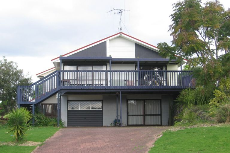 Photo of property in 42 Sutherland Road, Brookfield, Tauranga, 3110