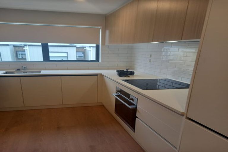 Photo of property in 58 Tukari Lane, Mangere Bridge, Auckland, 2022