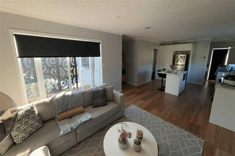 Photo of property in 15 Barry Street, Ferndale, New Plymouth, 4310