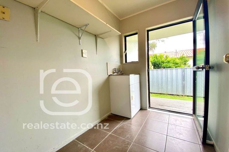 Photo of property in 1/14 Kennington Drive, Clendon Park, Auckland, 2103