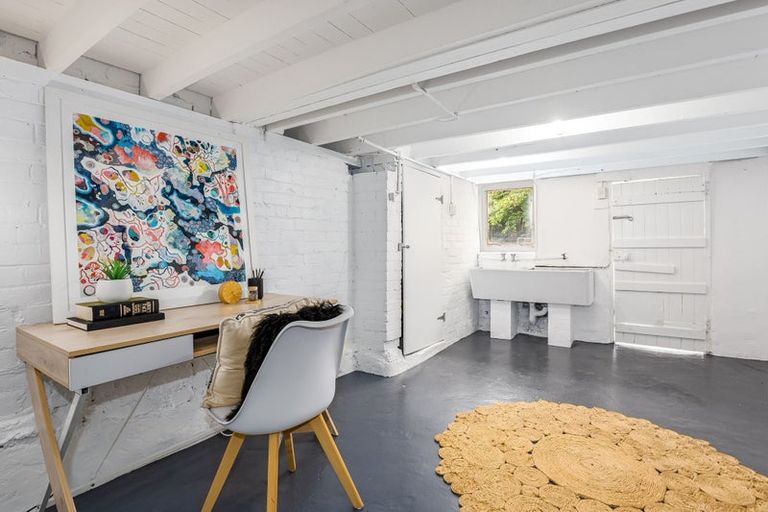 Photo of property in 48 Hall Street, Newtown, Wellington, 6021