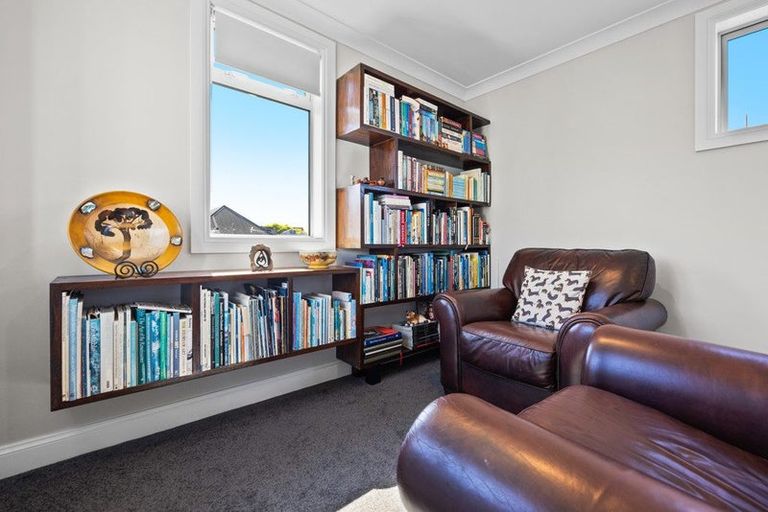 Photo of property in 42 Normans Road, Strowan, Christchurch, 8052