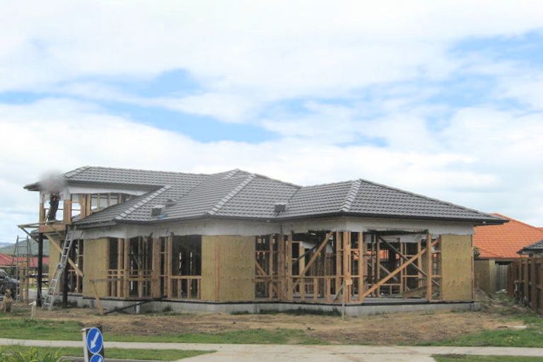 Photo of property in 92 Tuihana Drive, Papamoa Beach, Papamoa, 3118