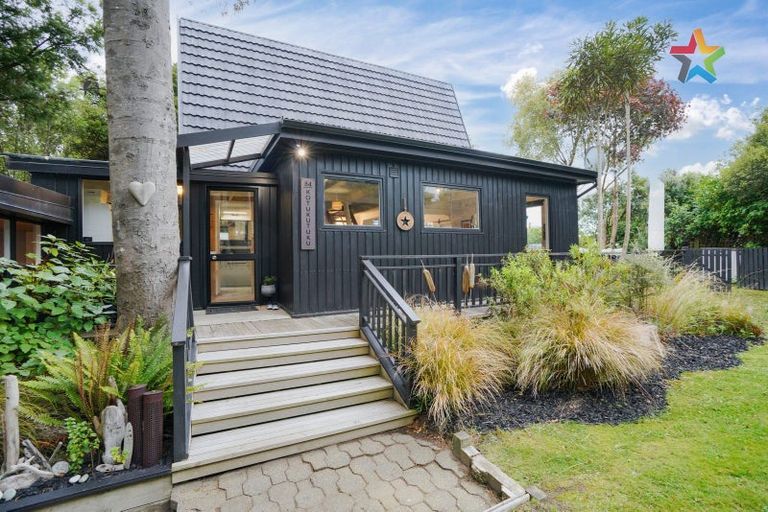 Photo of property in 84 Ruru Avenue, Otatara, Invercargill, 9879