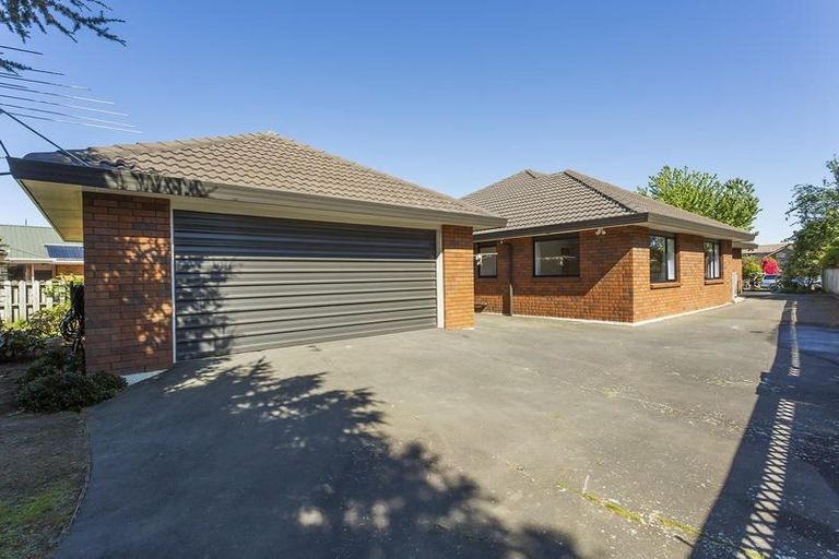 Photo of property in 154 Hagart-alexander Drive, Mosgiel, 9024