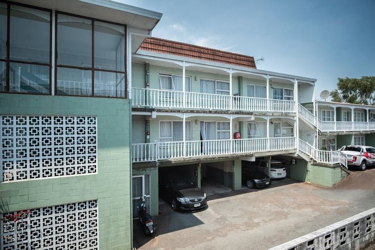 Photo of property in 12 Wellington Street, Hamilton East, Hamilton, 3216